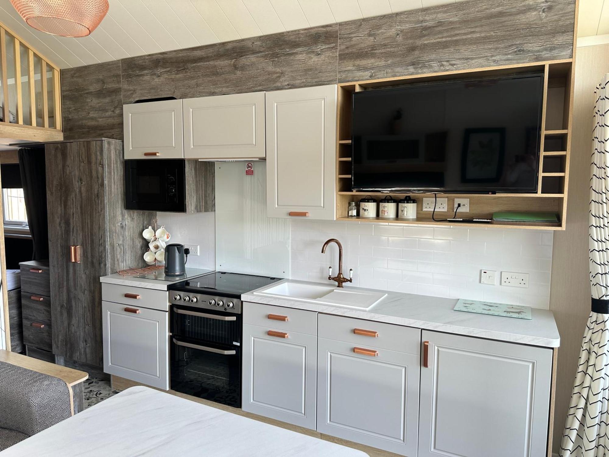 The Pods At Haulfryn Caravan Park Whitford Exteriör bild